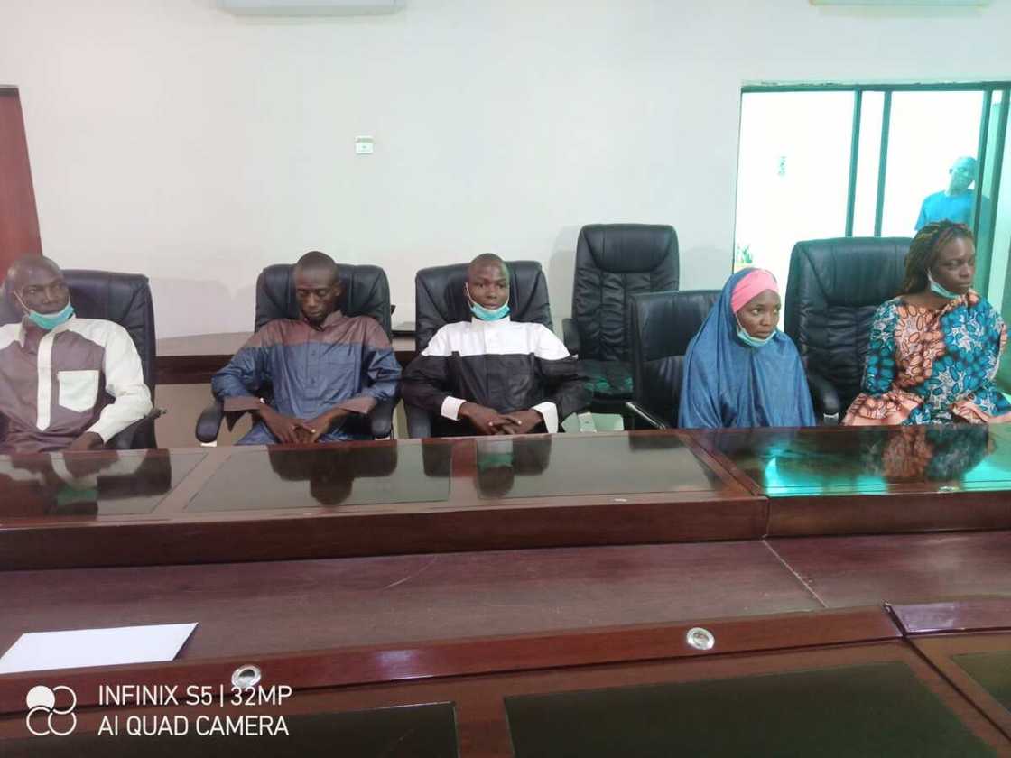 Karya ne ba ceto mu Soji sukayi ba, yan bindigan suka sakemu da kansu: Daliban Kaduna Karya ne ba ceto mu Soji sukayi ba, yan bindigan suka sakemu da kansu: Daliban Kaduna