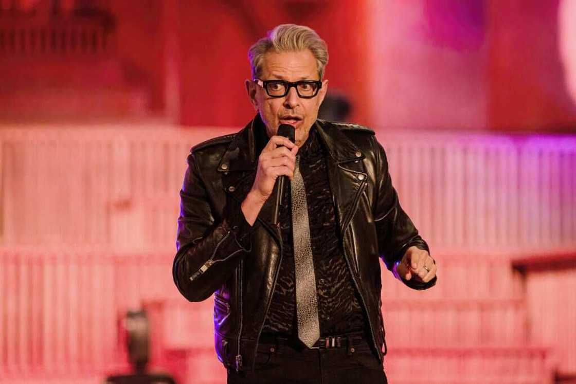 Hot older actors Hot older actors