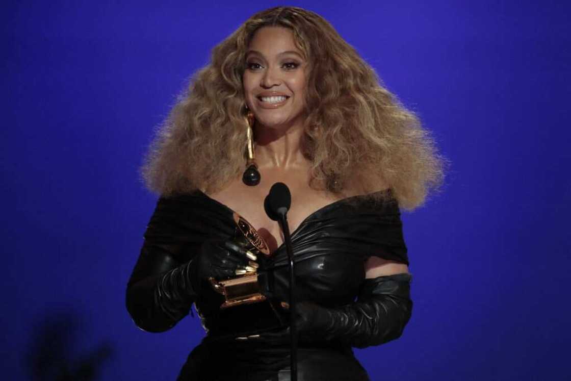 top 10 richest musicians in the world top 10 richest musicians in the world