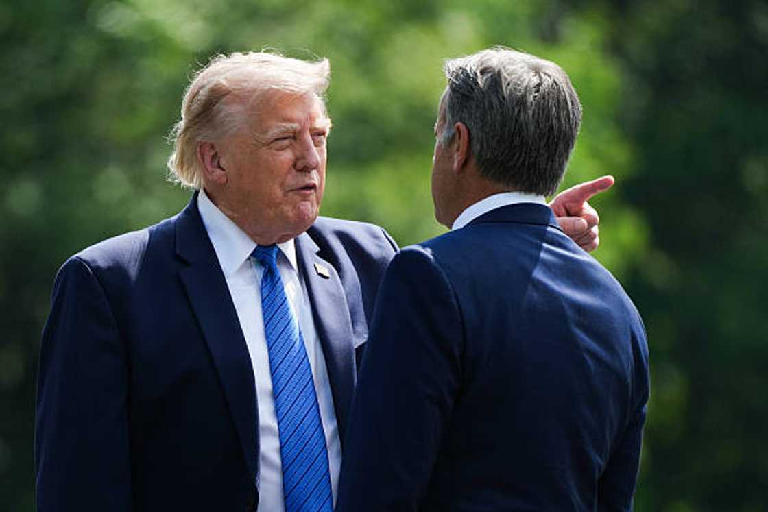 John Ratcliffe tare da Donald Trump John Ratcliffe tare da Donald Trump