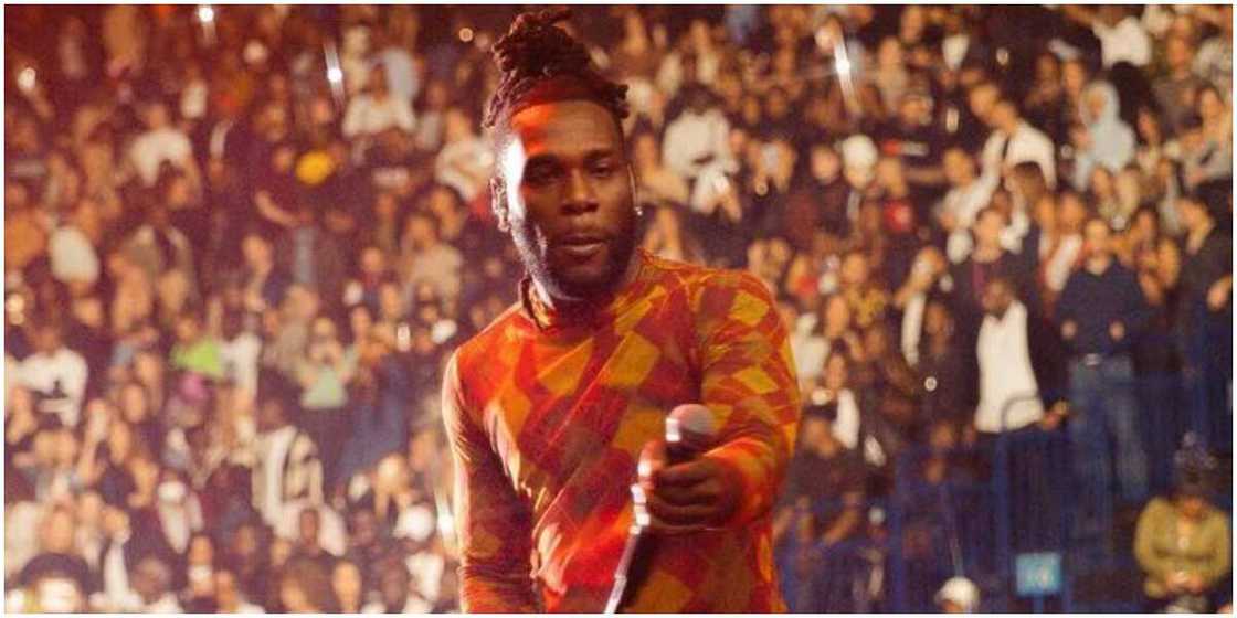 Abuja man fumes after Burna Boy showed up late for concert. Abuja man fumes after Burna Boy showed up late for concert.