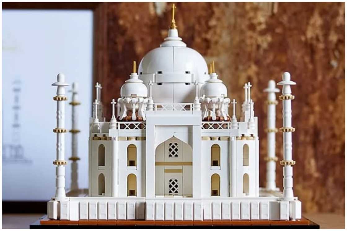 LEGO Creator Expert Taj Mahal