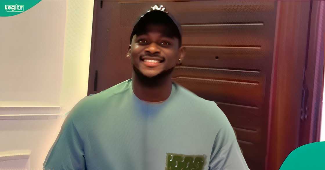 A Nigerian mother got people talking after reacting to her son’s video at the gym. A Nigerian mother got people talking after reacting to her son’s video at the gym.