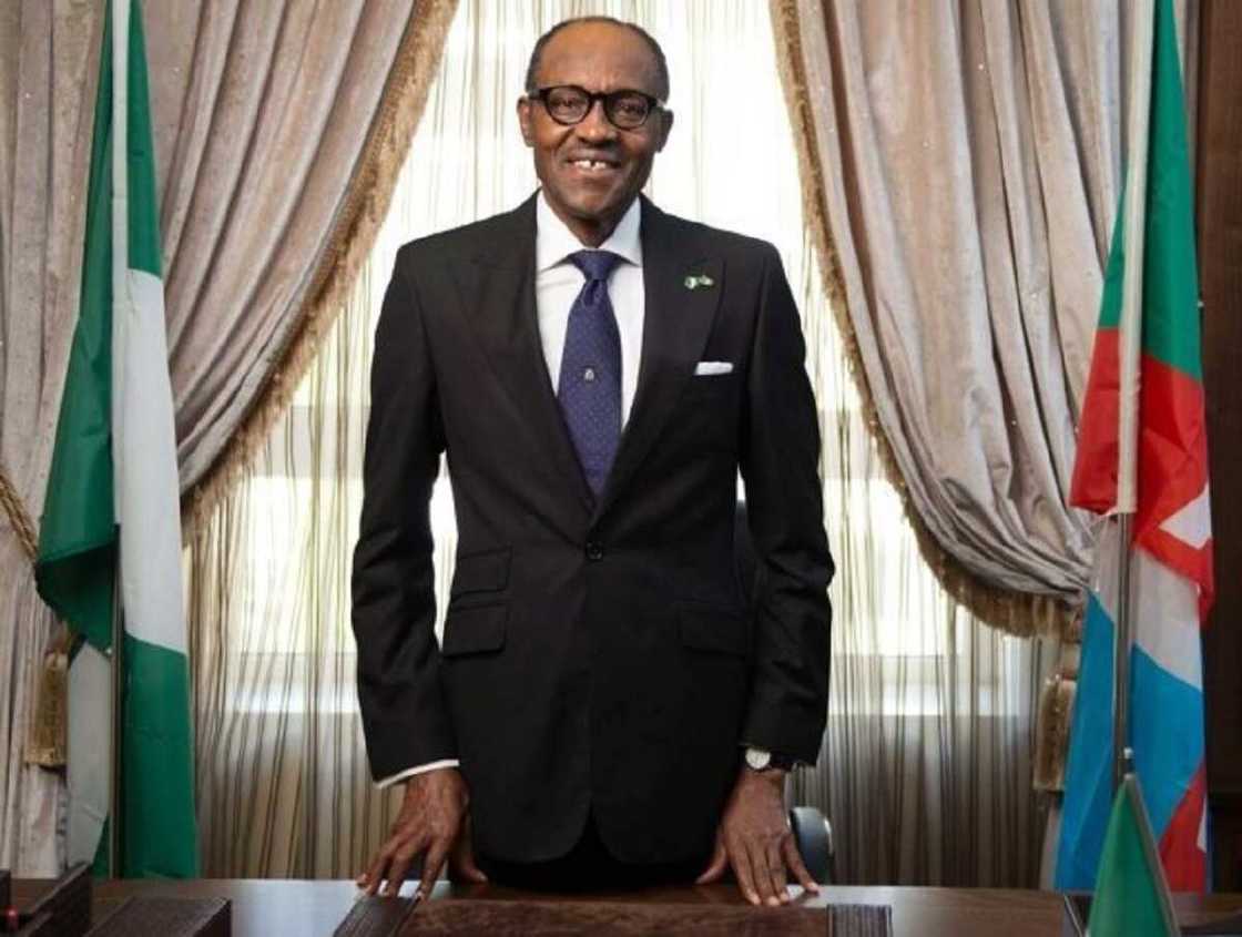 Dalilin da yasa na yi nadamar taya Buhari kamfen a 2015 - Tsohon mai shekaru 80 Dalilin da yasa na yi nadamar taya Buhari kamfen a 2015 - Tsohon mai shekaru 80