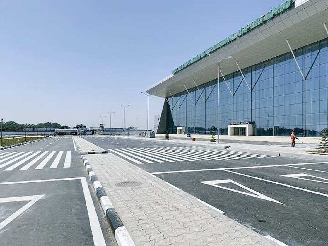 Hotunan sashen filin jirgin sama na Kano da gwamnatin Buhari ta zamanantar Hotunan sashen filin jirgin sama na Kano da gwamnatin Buhari ta zamanantar