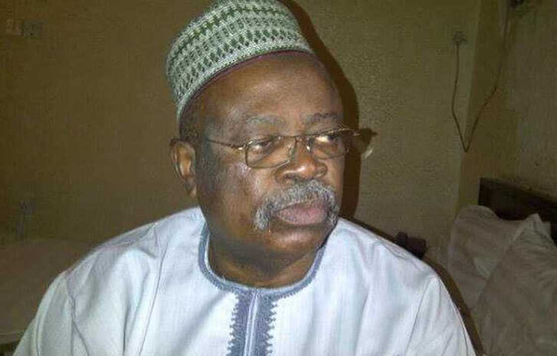 Yanzu-yanzu: Allah ya yiwa tsohon kwamishanan yan san, Abubakar Tsav, rasuwa Yanzu-yanzu: Allah ya yiwa tsohon kwamishanan yan san, Abubakar Tsav, rasuwa