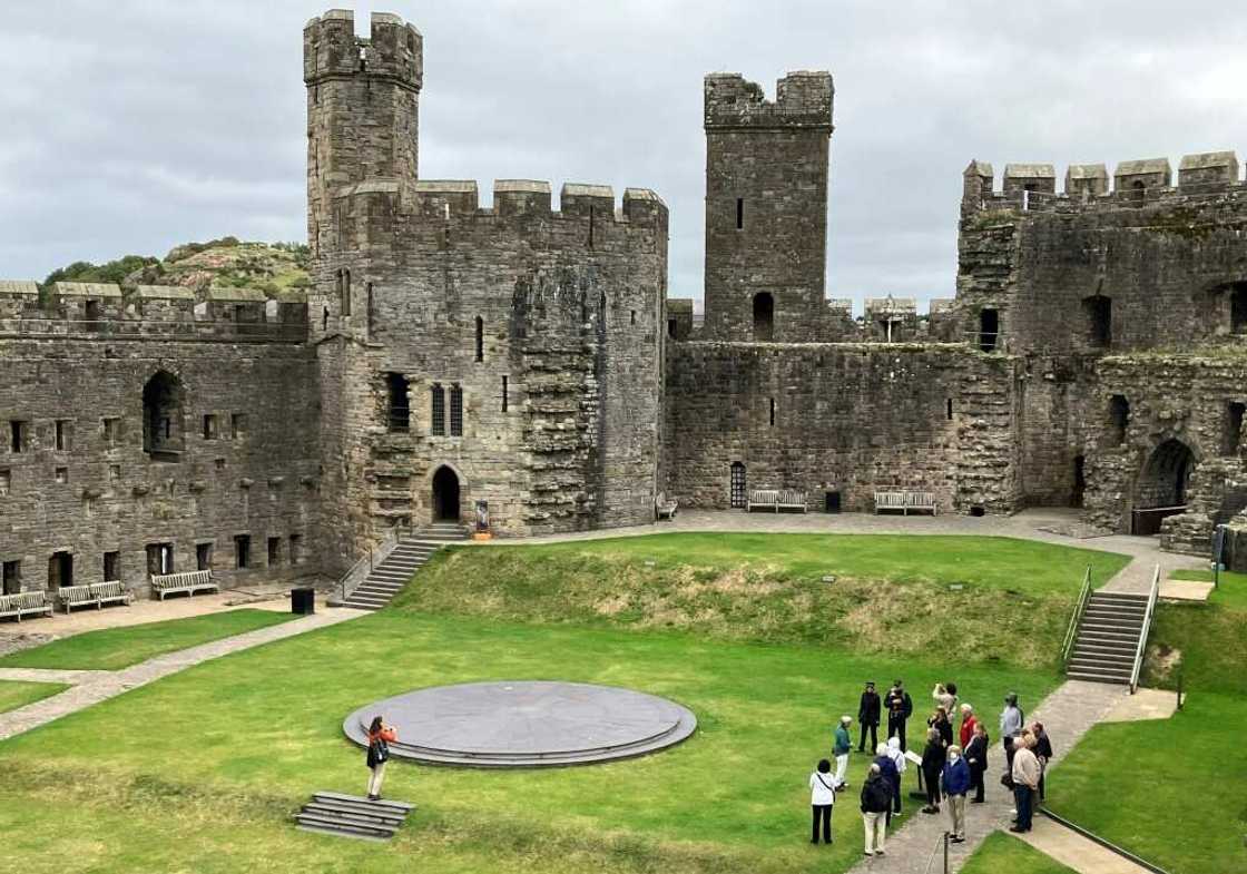 Caernarfon Castle was built in the 13th century by King Edward I Caernarfon Castle was built in the 13th century by King Edward I