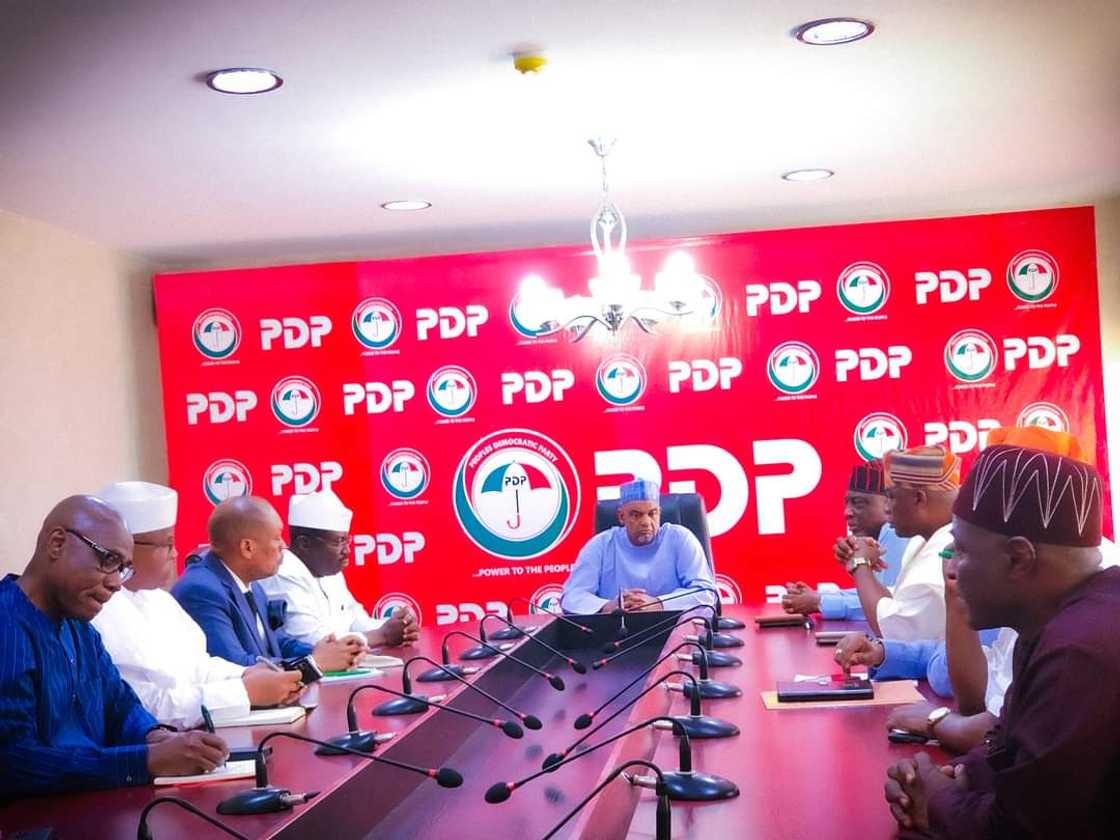 Jam'iyyar PDP ta gargadi 'gwamnan rikon kwarya' da Tinubu ya nadawa Rivers Jam'iyyar PDP ta gargadi 'gwamnan rikon kwarya' da Tinubu ya nadawa Rivers