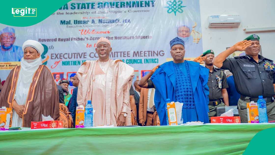 Sultan, Inuwa Yahaya da Umar Namadi a Jigawa