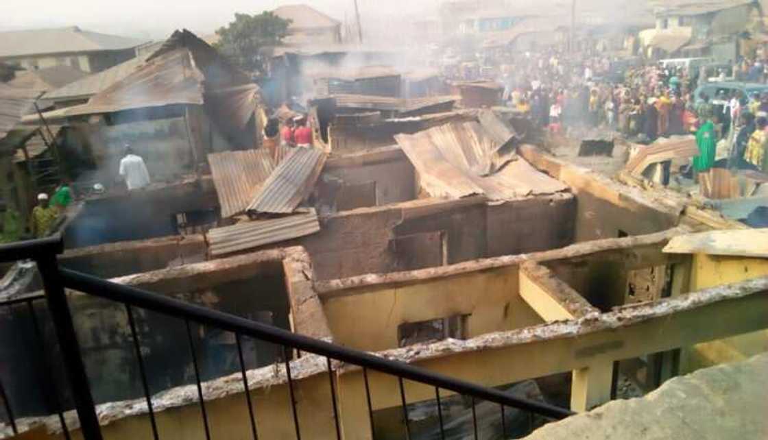 An kona gidaje da shaguna a sabon rikicin da ya barke a Ibadan An kona gidaje da shaguna a sabon rikicin da ya barke a Ibadan