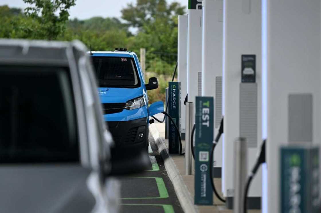 The UK government wants to switch to producing fully electric cars as part of its net-zero plans The UK government wants to switch to producing fully electric cars as part of its net-zero plans