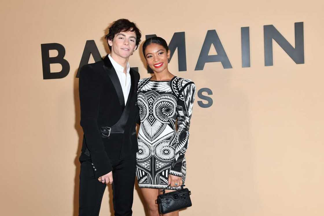 ross lynch and jaz sinclair