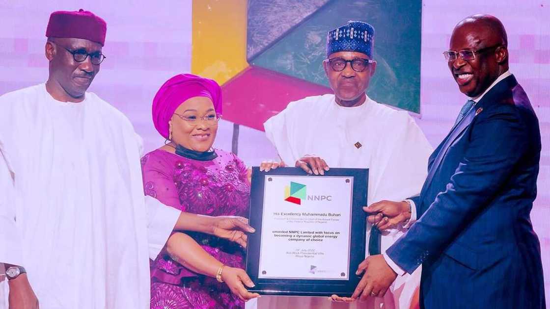 Buhari unviels NNPC limited, sack Buhari unviels NNPC limited, sack