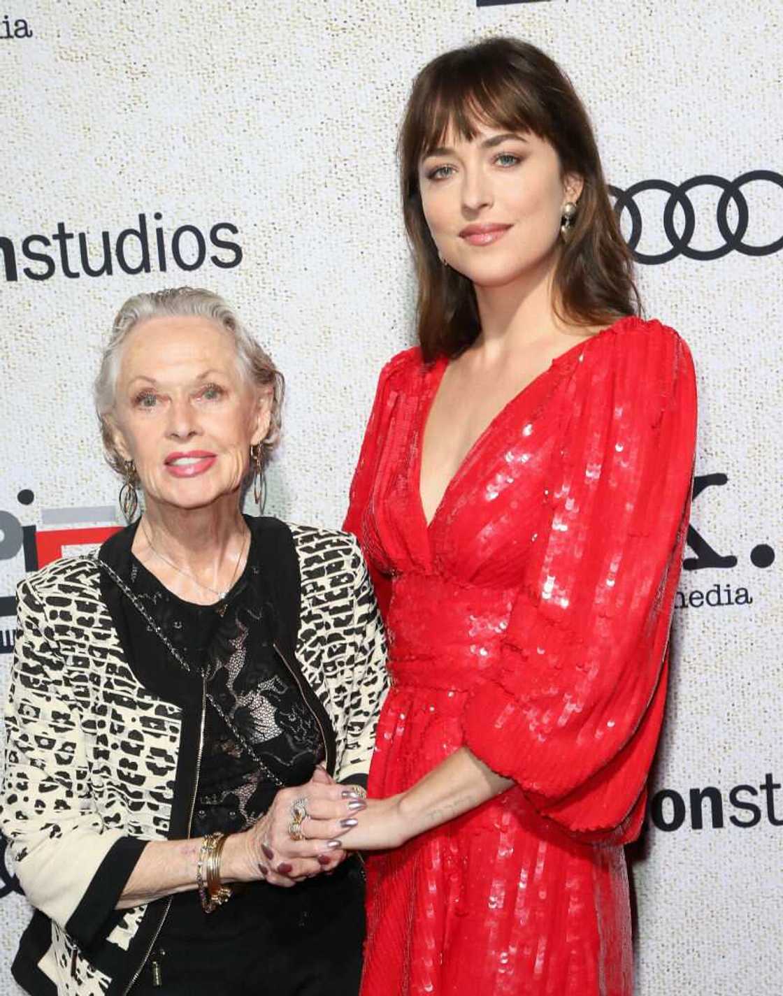 Tippi Hedren et Dakota Johnson Tippi Hedren et Dakota Johnson