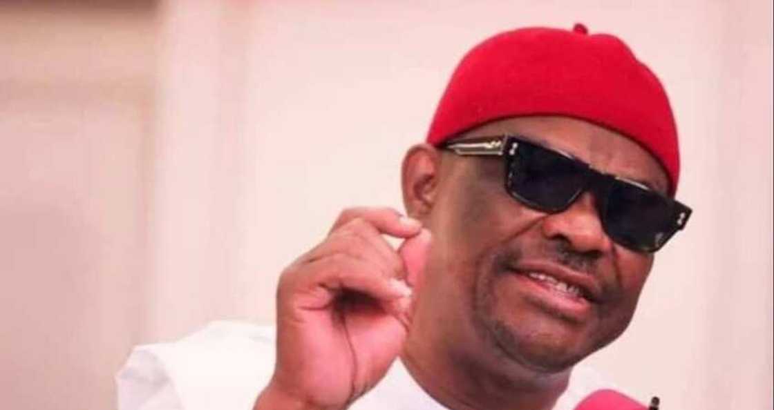 Gwamna Wike ya caccaki Atiku kan wata hira ta gidan talabijin Gwamna Wike ya caccaki Atiku kan wata hira ta gidan talabijin