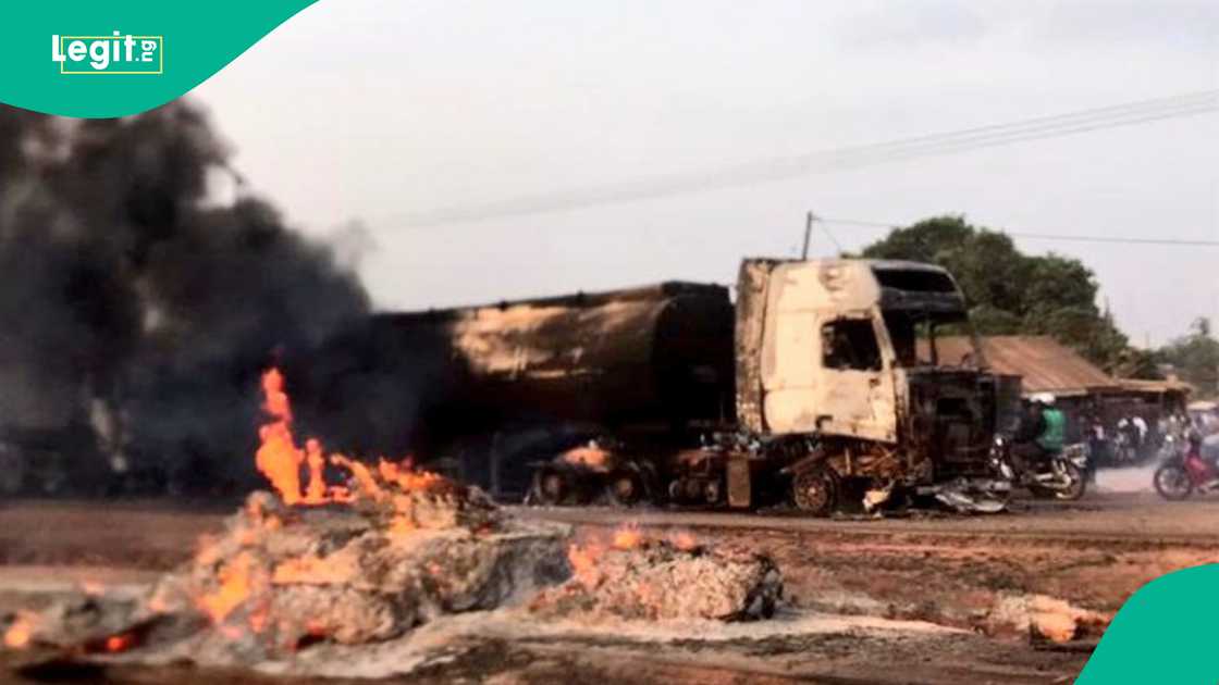 Yadda tanka ta yi hadari a Auchi, Edo Yadda tanka ta yi hadari a Auchi, Edo