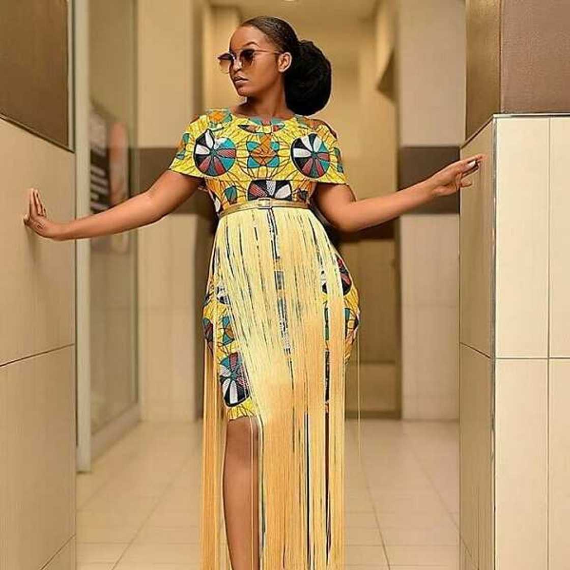 Ankara outfit with long decor trendy in 2019 Ankara outfit with long decor trendy in 2019