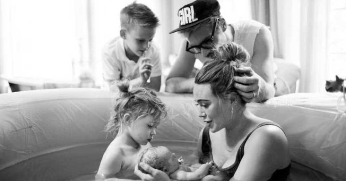 Lizzie McGuire Actress Hilary Duff, Hubby Welcome Baby Girl Lizzie McGuire Actress Hilary Duff, Hubby Welcome Baby Girl