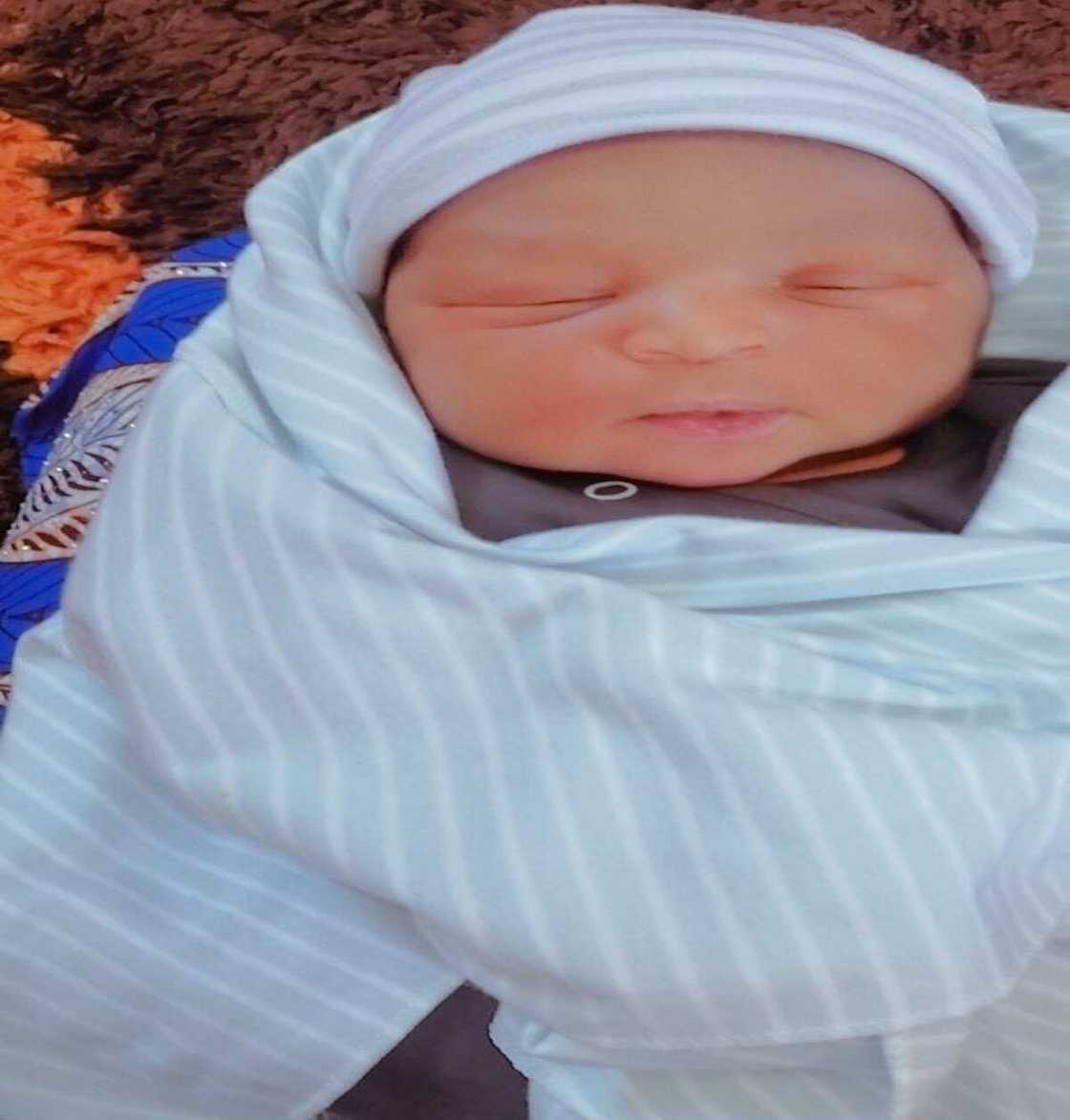 ‘Yar 'yar Jafar Mahmud Adam ‘Yar 'yar Jafar Mahmud Adam