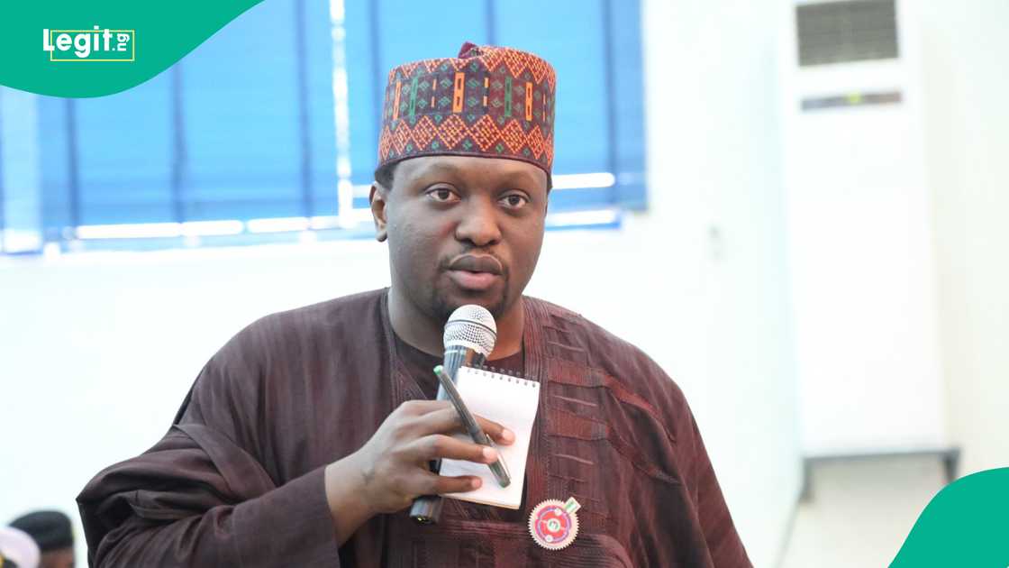 Dan majalisa daga Sokoto ya sadaukar da takararsaga matasa Dan majalisa daga Sokoto ya sadaukar da takararsaga matasa