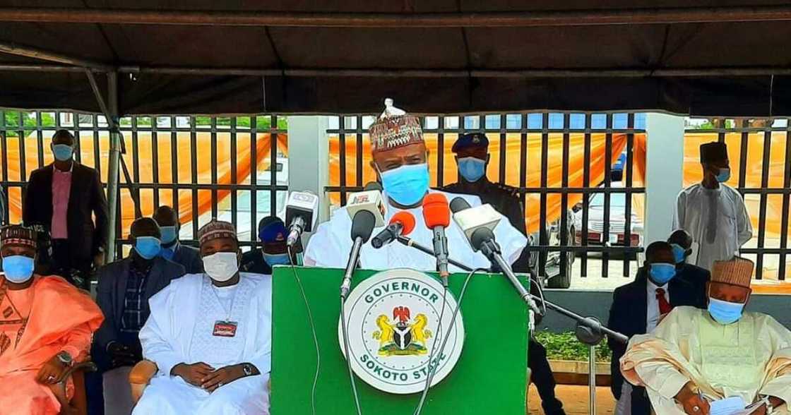 Buhari na buƙatar goyon baya don magance sheɗanun da ke Najeriya, in ji Tambuwal Buhari na buƙatar goyon baya don magance sheɗanun da ke Najeriya, in ji Tambuwal