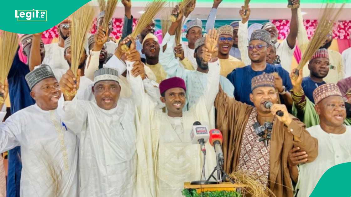 Dan takarar PDP a zaben cike gurbi a Zamfara ya sauya sheka zuwa APC