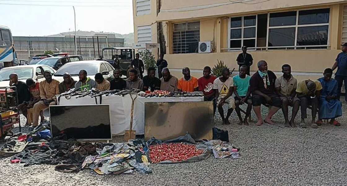 Kungiyar 'yan ta'adda Kungiyar 'yan ta'adda