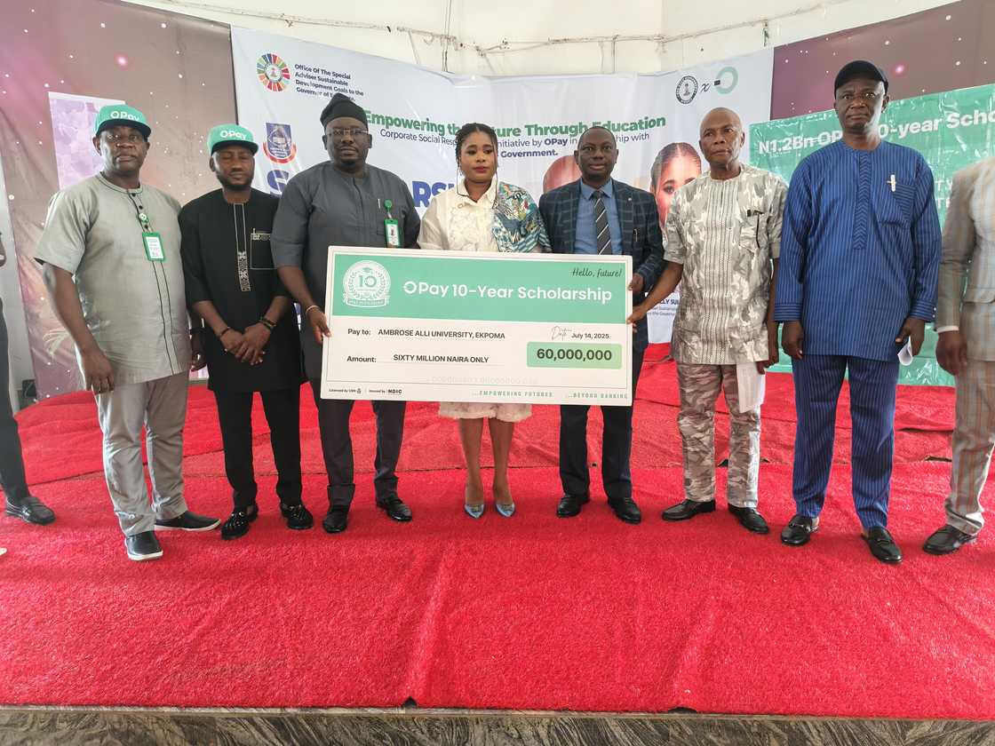 OPay Gives Hope to 20 Promising Students at Ambrose Alli University With Its N1.2bn Education Grant OPay Gives Hope to 20 Promising Students at Ambrose Alli University With Its N1.2bn Education Grant