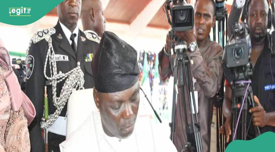 Gwamna Agbu Kefas na jihar Taraba ko wani jami'in dan sanda bai ce komai kan sakin daliban ba Gwamna Agbu Kefas na jihar Taraba ko wani jami'in dan sanda bai ce komai kan sakin daliban ba