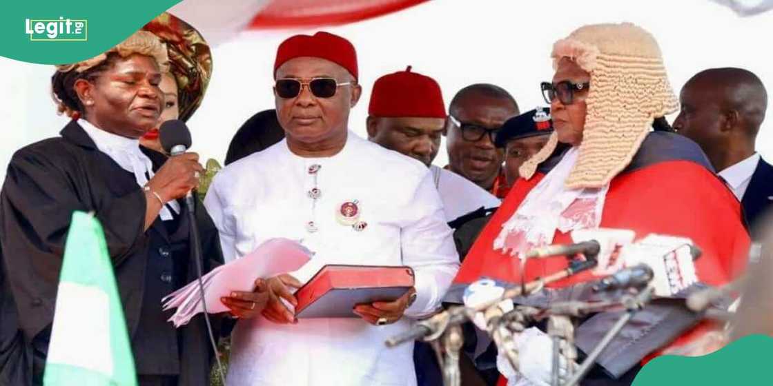 Gwamna Hope Uzodinma na Imo. Gwamna Hope Uzodinma na Imo.