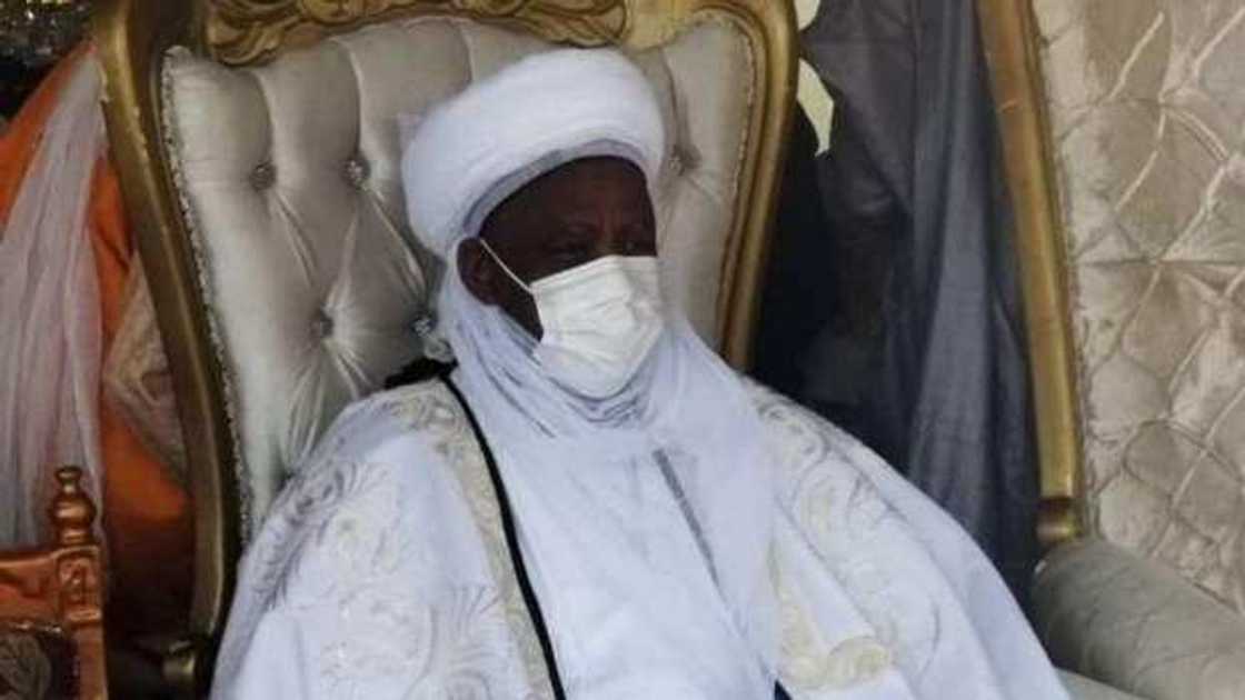 Hotunan bikin mika wa sarkin Bichi, Alhaji Nasiru Ado Bayero sandar girma Hotunan bikin mika wa sarkin Bichi, Alhaji Nasiru Ado Bayero sandar girma