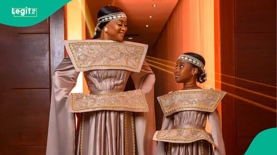 CEO Luminee shares pictures of her and her daughter Anjola rocking matching outfits.