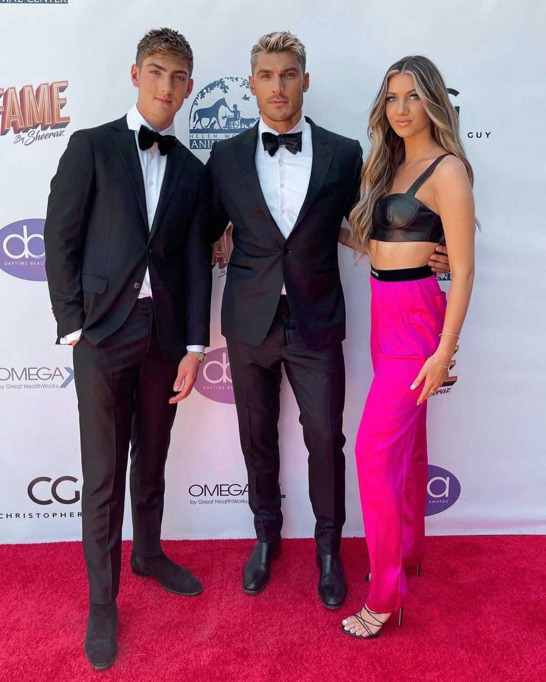 Is Chris Appleton married? Is Chris Appleton married?