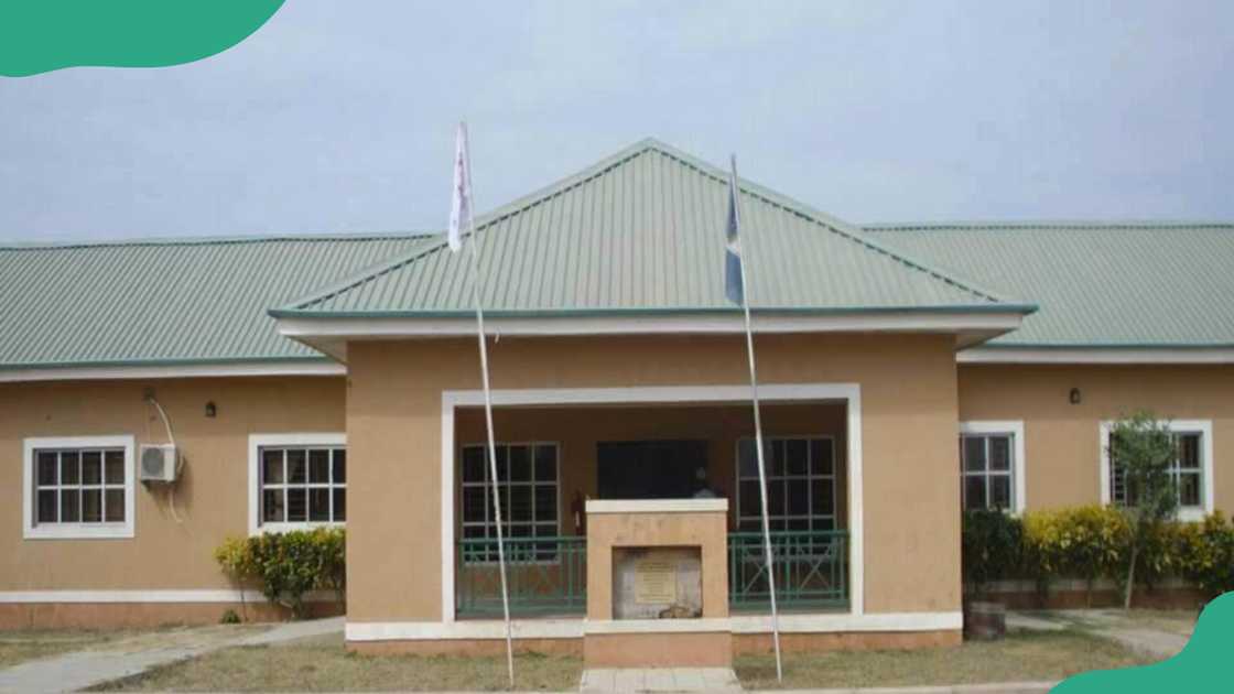 College of Health Technology Ningi building. College of Health Technology Ningi building.