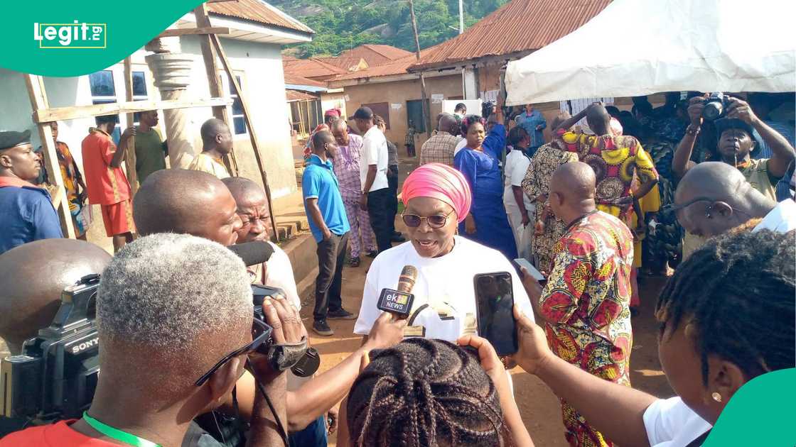 Monisade Afuye votes in the Ekiti election and expectedly, backs Governor Biodun Oyebanji.