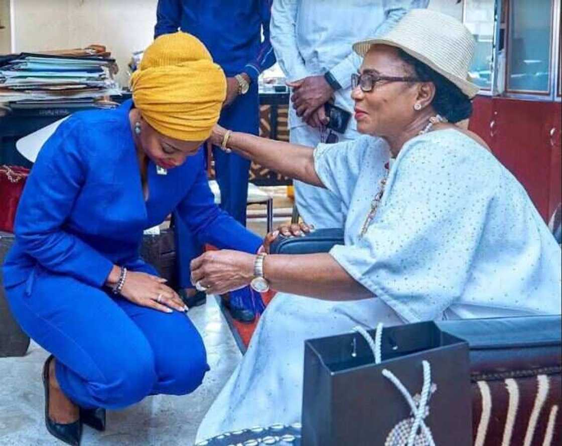 Power Comes Only from the Almighty - Erelu Kuti to Okunnu-Lamidi, 2023 Presidential Aspirant Power Comes Only from the Almighty - Erelu Kuti to Okunnu-Lamidi, 2023 Presidential Aspirant