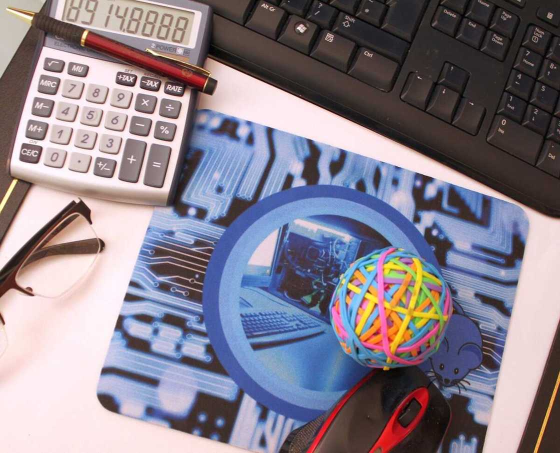 how to clean a cloth mouse pad how to clean a cloth mouse pad