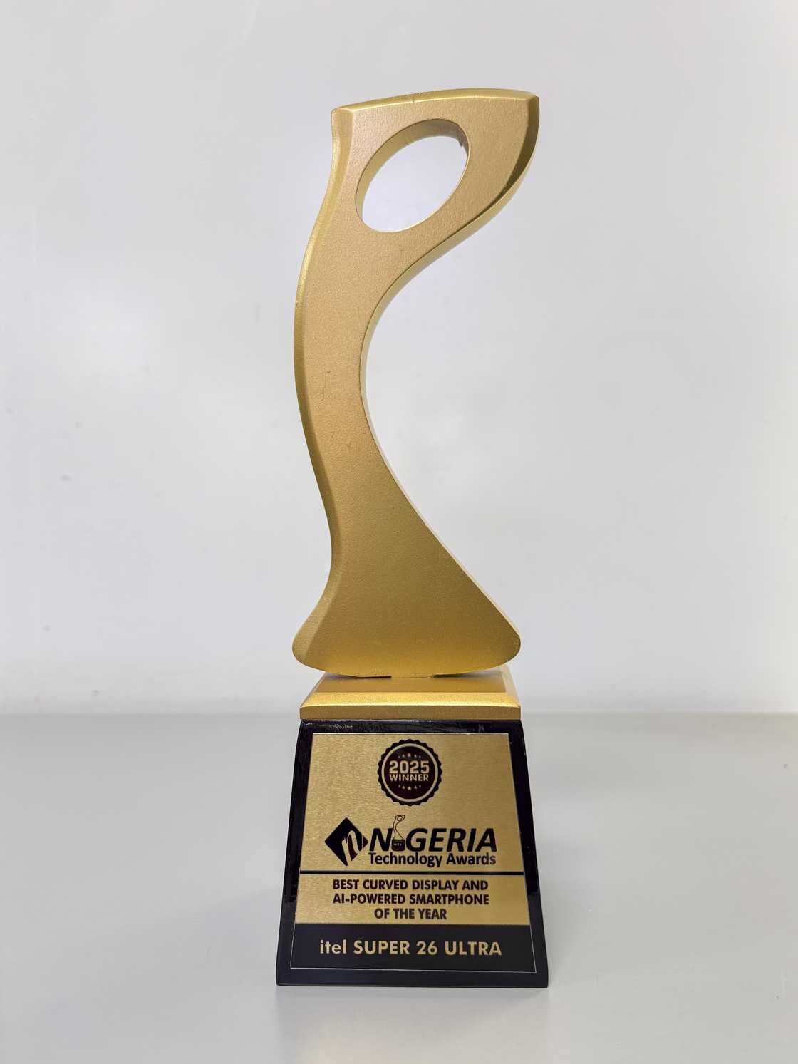 itel SUPER 26 Ultra Wins “Best Curved Display and AI-Powered Smartphone of the Year” itel SUPER 26 Ultra Wins “Best Curved Display and AI-Powered Smartphone of the Year”