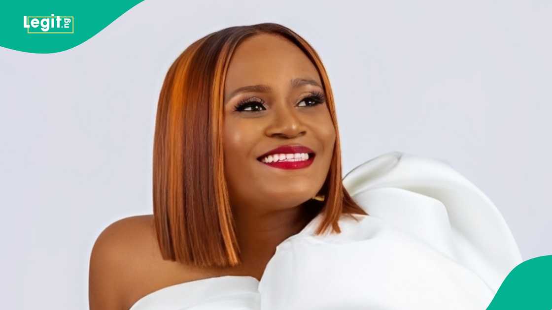 Funke Bucknor speaks about Davido's alleged debt, fans react