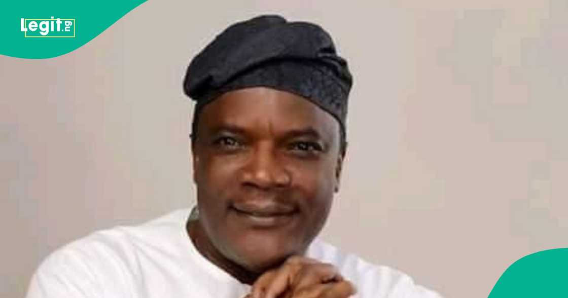 Tsohon dan majalisar Taraba ya fita daga APC Tsohon dan majalisar Taraba ya fita daga APC