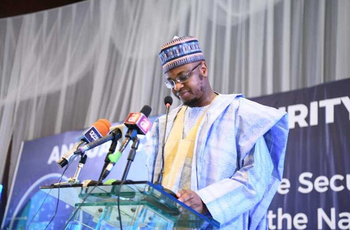 Wani jigon jam'iyyar APC ya bukaci Buhari ya gaggauta tsige Dr Pantami Wani jigon jam'iyyar APC ya bukaci Buhari ya gaggauta tsige Dr Pantami