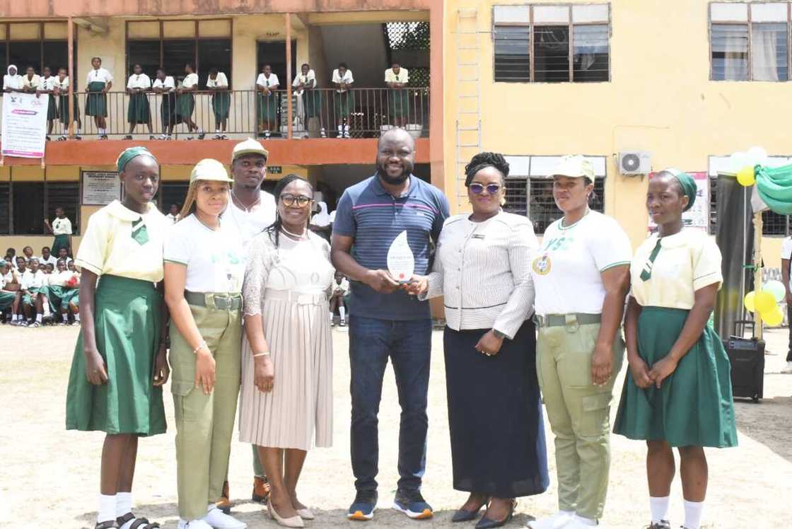 Festac Girls High School, Central High School, Araromi Primary School Got Touched by Hypo