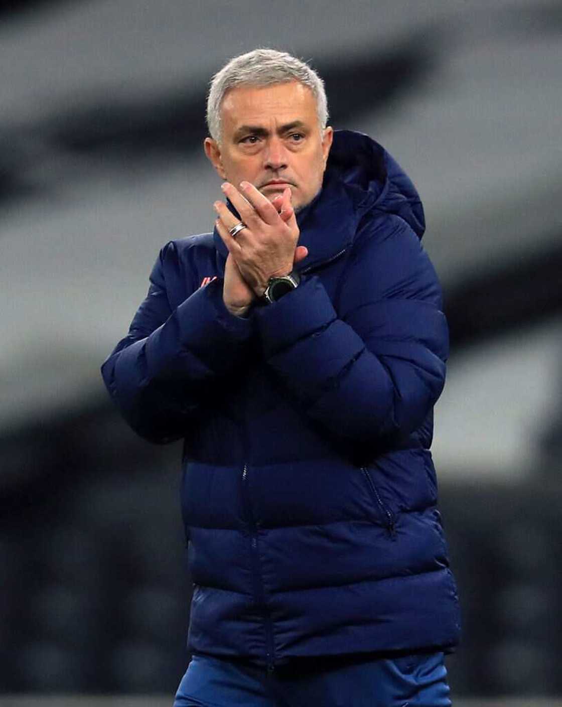 Jose Mourinho tells City, United that smaller teams have bigger ambitions Jose Mourinho tells City, United that smaller teams have bigger ambitions