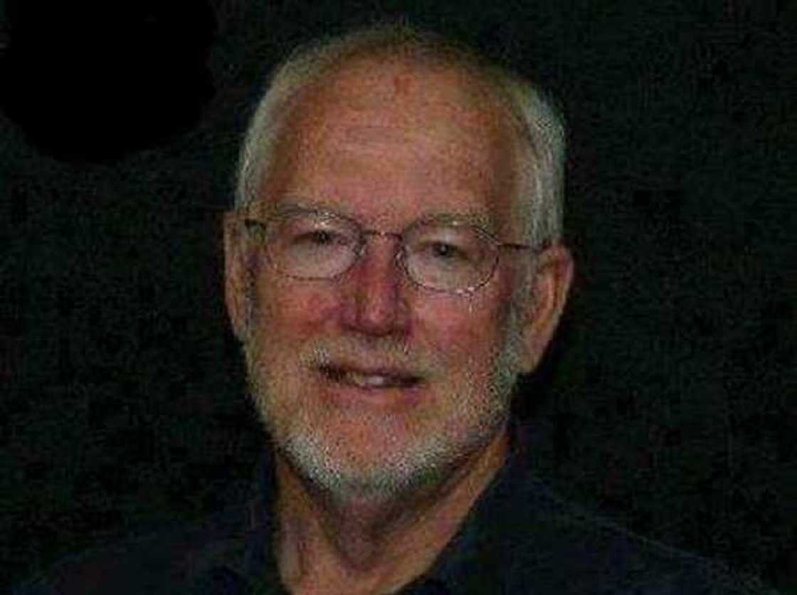 Farfesan Lissafi da ya dauki niyyar karyata Qur'ani ya zama Musulmi Farfesan Lissafi da ya dauki niyyar karyata Qur'ani ya zama Musulmi