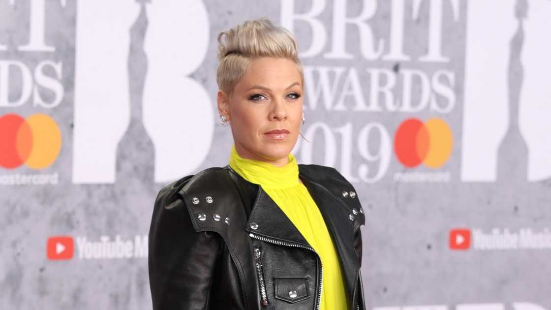 Mowhawk style on a woman Mowhawk style on a woman
