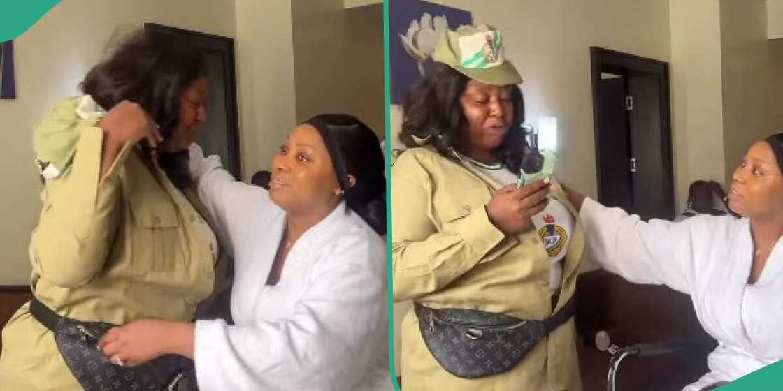 Video as corper cries while appreicating her older sister who was wedding for training her in school Video as corper cries while appreicating her older sister who was wedding for training her in school