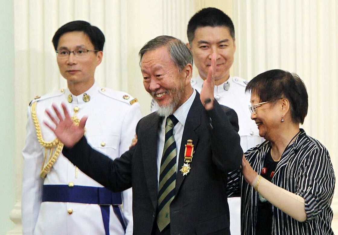 Charles K. Kao's awards Charles K. Kao's awards