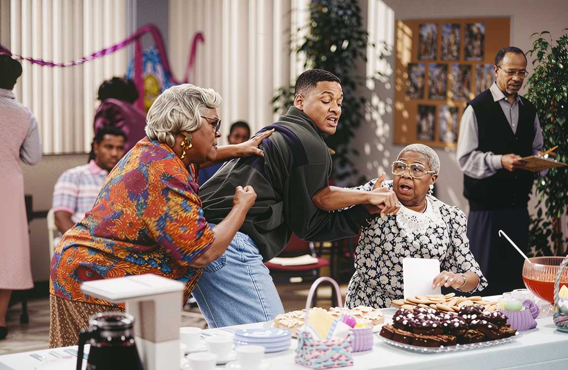 Loretta Jean (L) Will Smith C), Jeri Gray (R) in an episode of Fresh Prince of Bel Air
