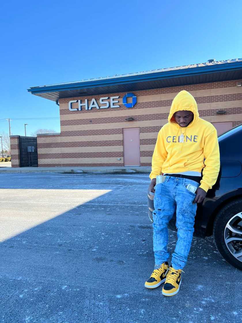 Biography of Talented Nigerian Rapper and Songwriter, Onah Ogede Paid Biography of Talented Nigerian Rapper and Songwriter, Onah Ogede Paid