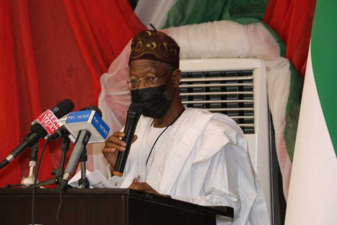 Nadamata da ke ci min tuwo a ƙwarya a matsayin ministan Buhari - Lai Mohammed Nadamata da ke ci min tuwo a ƙwarya a matsayin ministan Buhari - Lai Mohammed